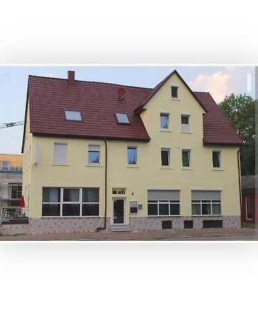 Hotel Eisenbahn Крайлсхайм Екстериор снимка